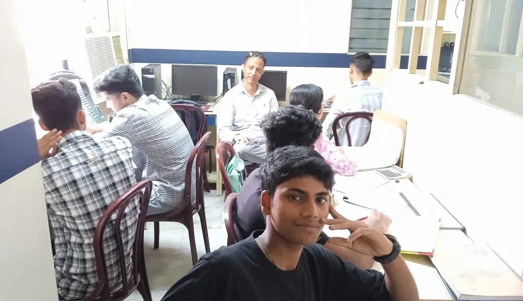 Students practising in the IPA computer lab at Laxmi Nagar, Delhi
