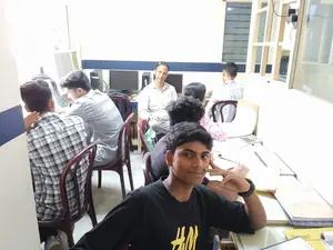 Students practising in the IPA computer lab at Laxmi Nagar, Delhi