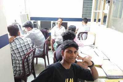 Students practising in the IPA computer lab at Laxmi Nagar, Delhi