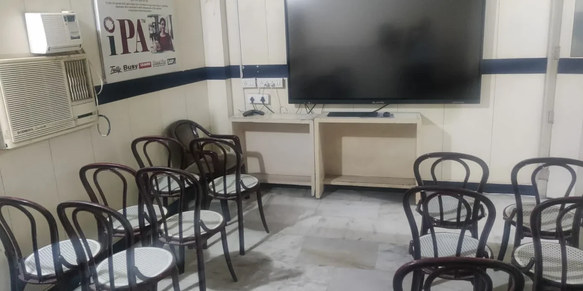 Classroom with a smart board at IPA, Laxmi Nagar